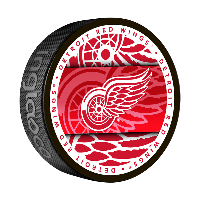 NHL Detroit Red Wings Medallion Souvenir Collector Hockey Puck