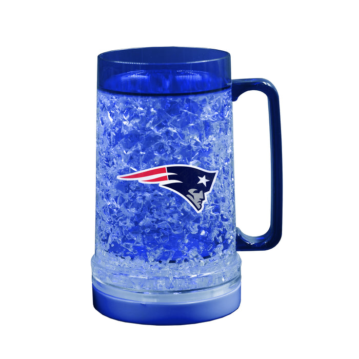 NFL New England Patriots 16 OZ Plastic Light up Freezer Mug Glass Blue