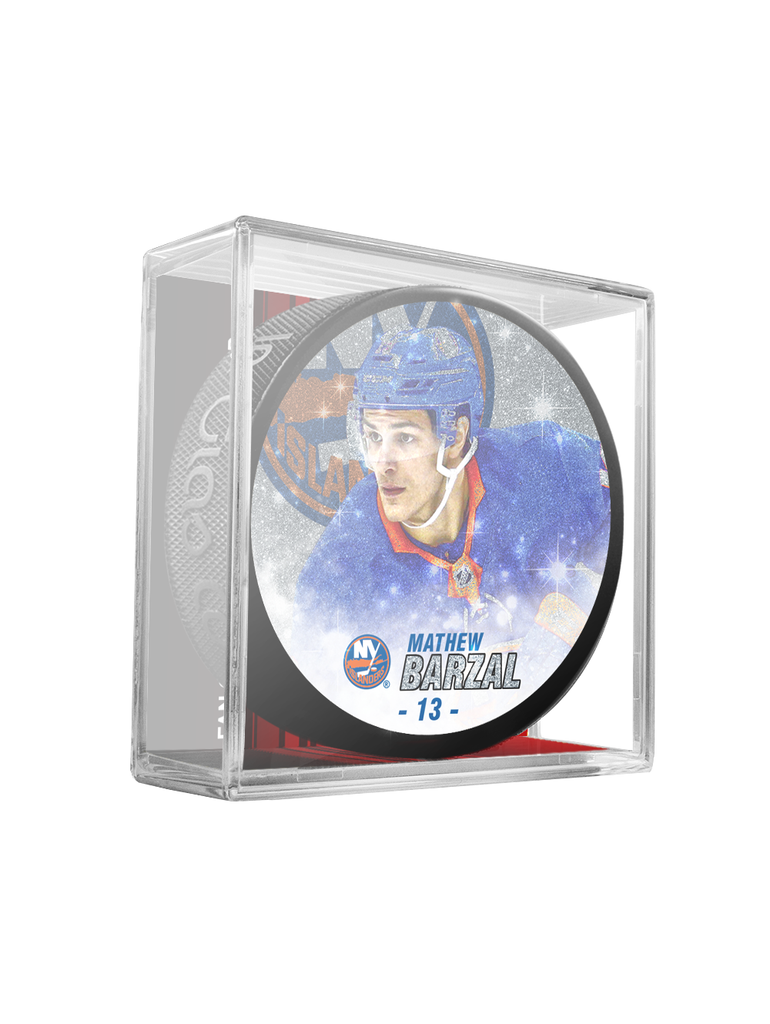 NHLPA Matthew Barzal #13 New York Islanders Special Edition Glitter Puck In Cube